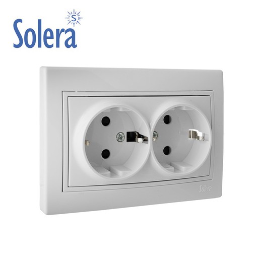 Soquete duplo 2p + t com obturador 16a 250v solera