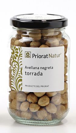 Avelã preta torrada descascada